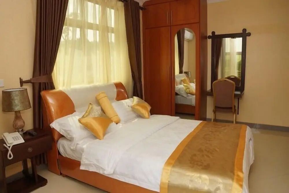 Nican Resort Hotel