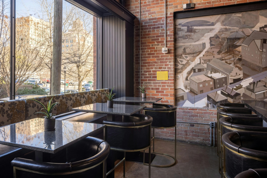 Foundry Hotel Asheville, Curio Collection By Hilton