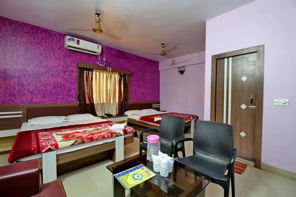 Hotel Rohini International