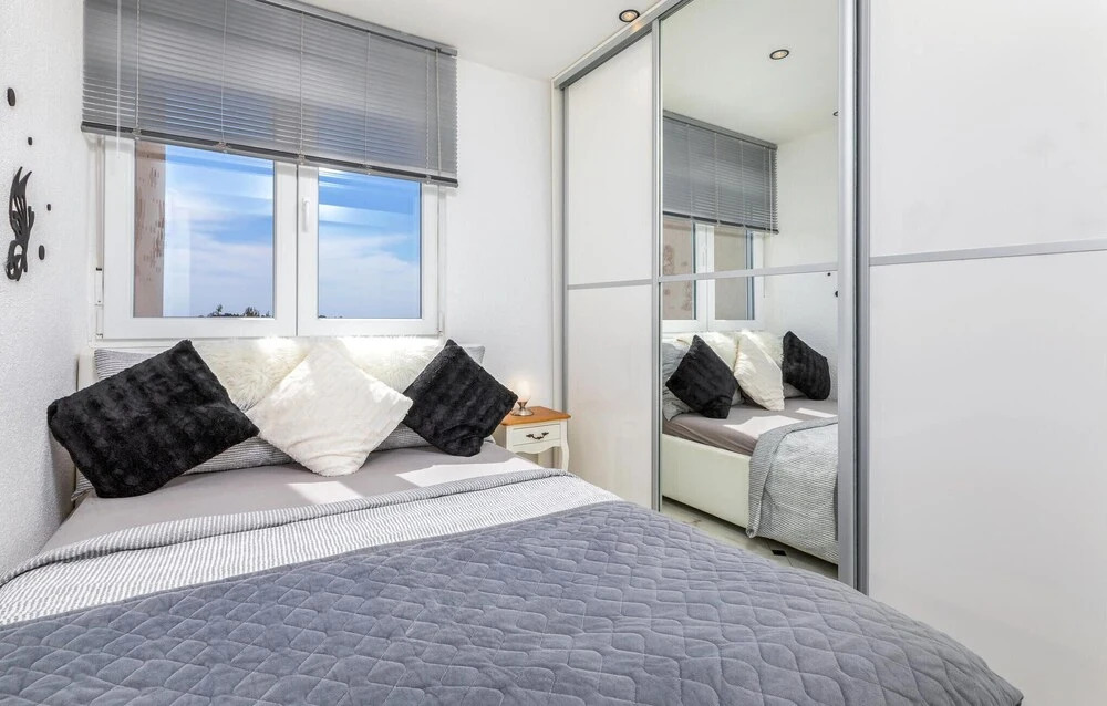 Amazing Apartment in Pula With Wifi and 1 Bedrooms