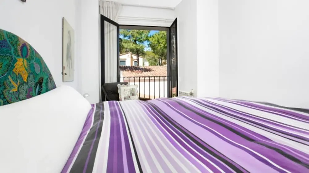 Apartment - 2 Bedrooms - 107297
