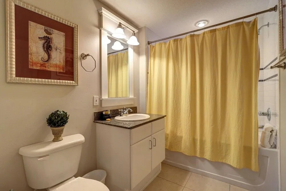 Grand Panama by Panhandle Getaways