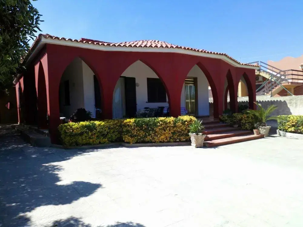 Villa dai Gigli Rossi