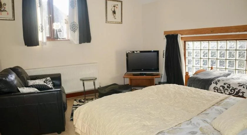 Ravencar Farm B&B
