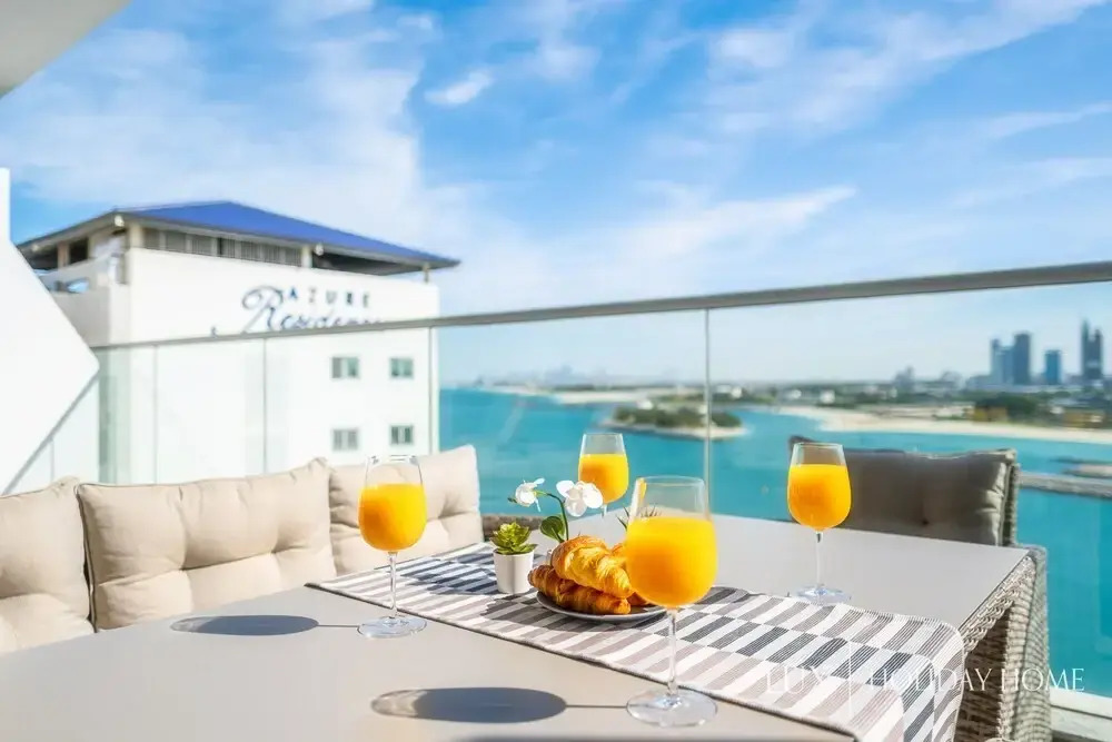 LUX Holiday Home - Azure Residence 2