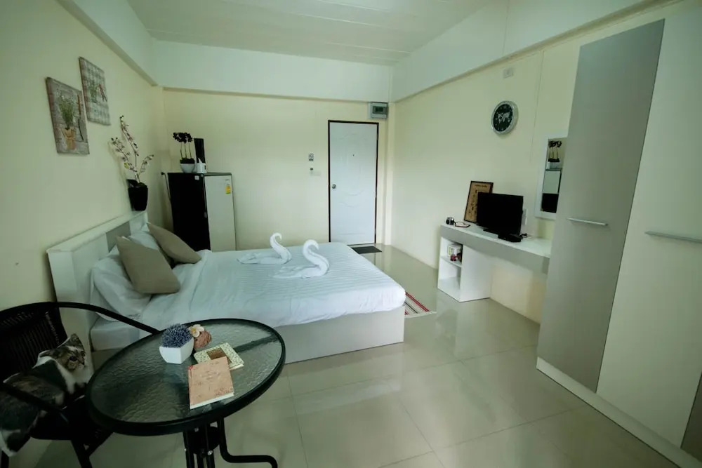 Usana Apartment