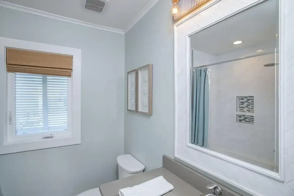 The Green Flash 4 Bedroom Home by RedAwning