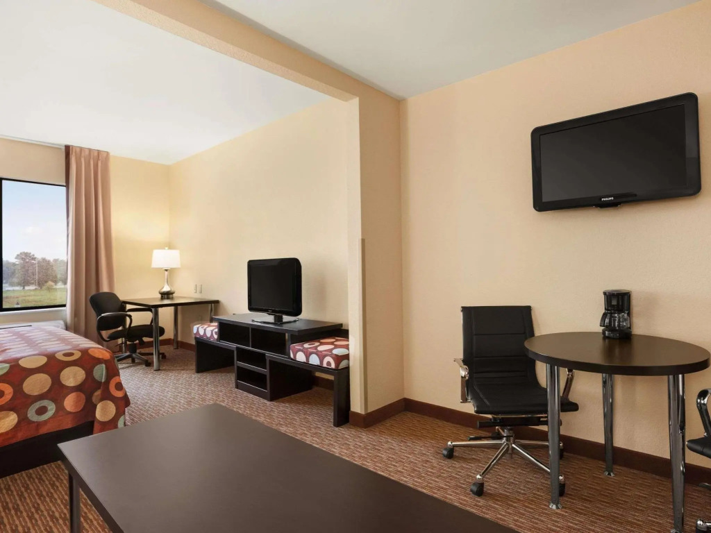 Super 8 by Wyndham Pennsville/Wilmington