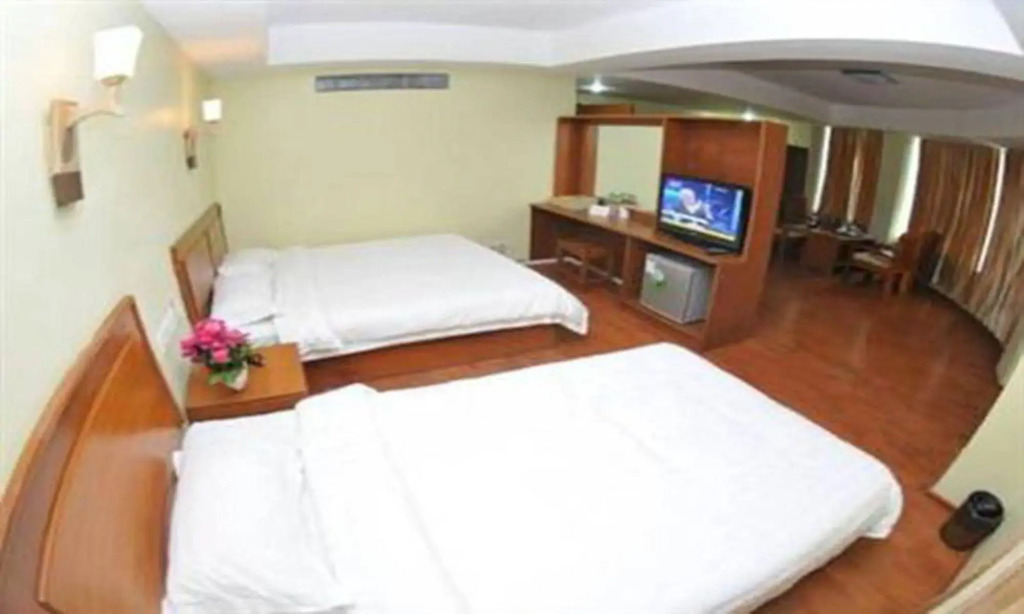 Shwe Phyu Hotel