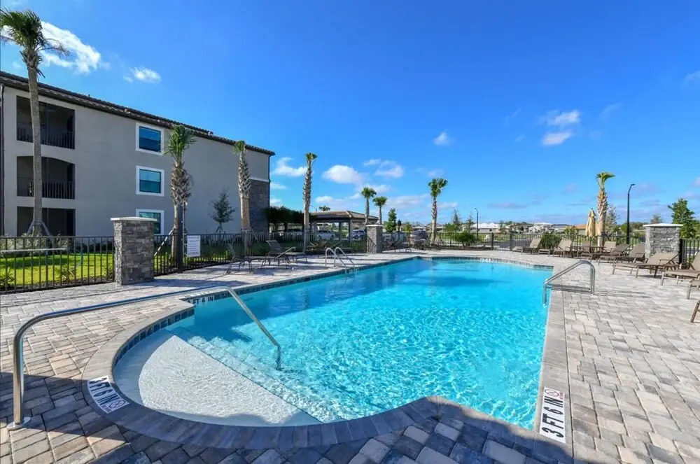 Golf Course Views 2 Bedroom Condo Located in Lakewood National Golf & Country Club 2 Condo by RedAwning
