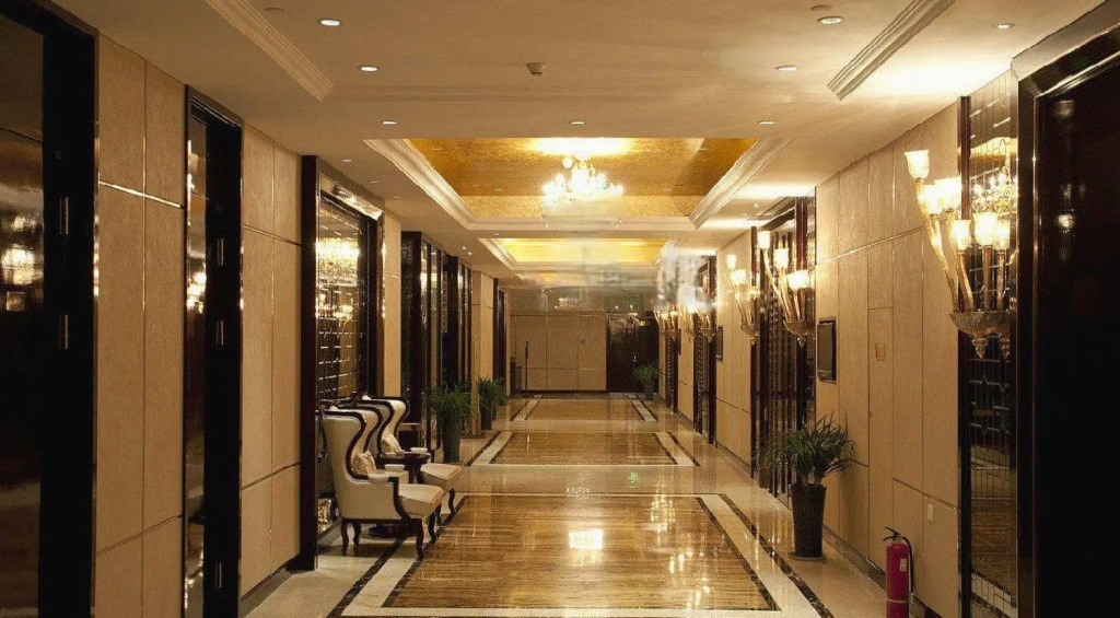 Zhongwei International Holiday Hotel
