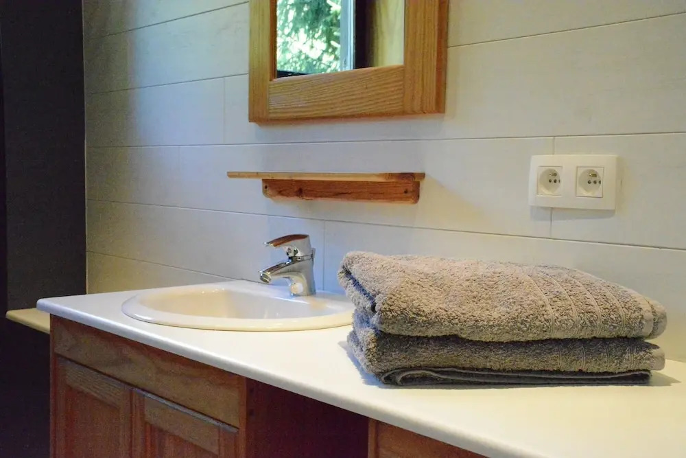 Luxury Pet-friendly Chalet in Bièvre near Forest