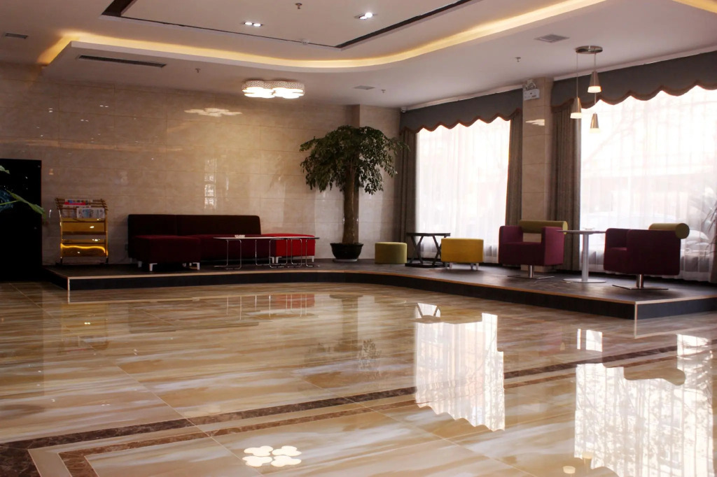 Shankee Hotel (Zhoukou Chuanhui District Red Star Macalline)