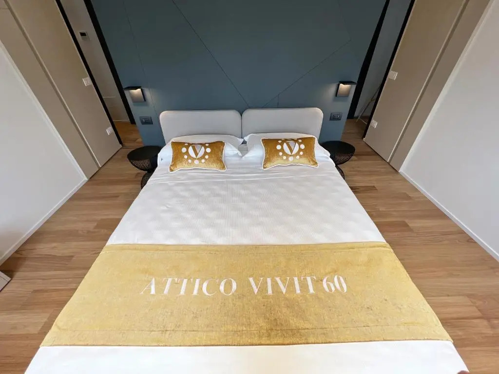 Attico Vivit 60