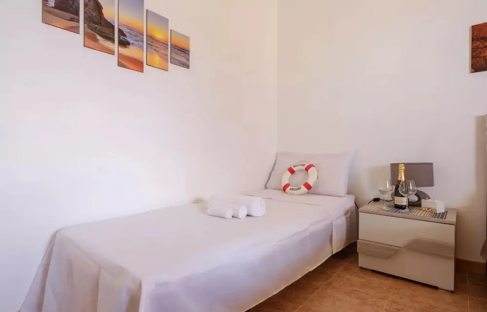 Villa Diamante Torre Lapillo With Air Conditioning, Parking And Wi-Fi