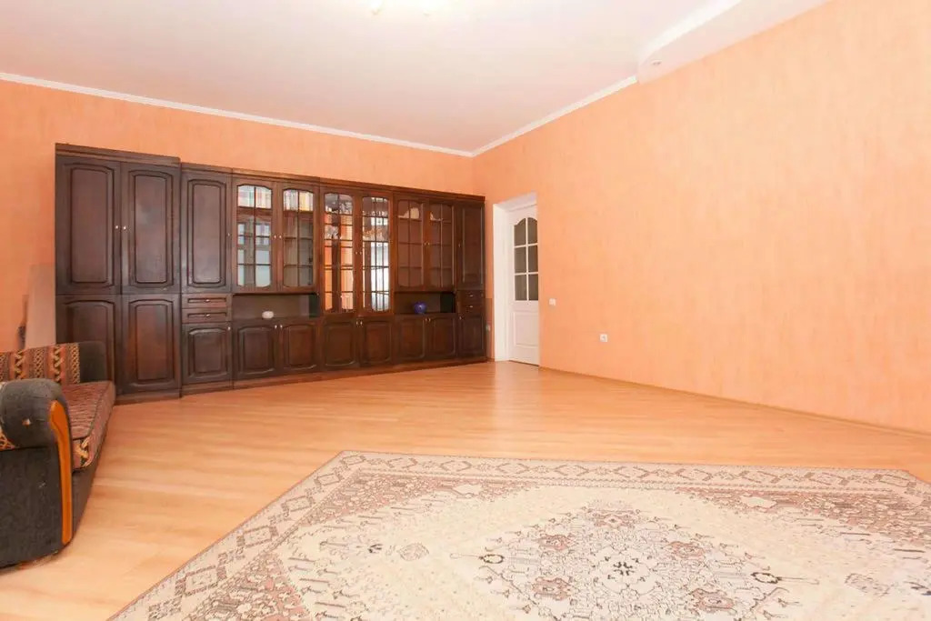 Apartment on Ershova