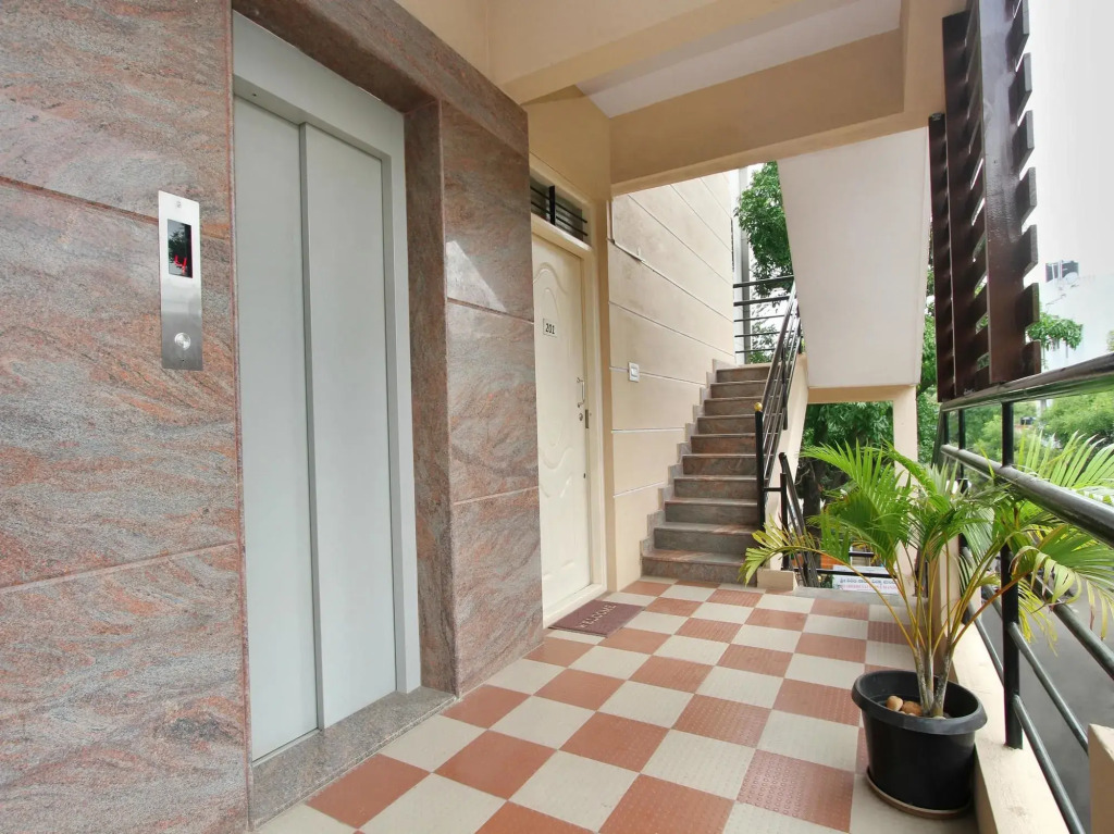 Oom Rooms Polo Inn By OYO Rooms