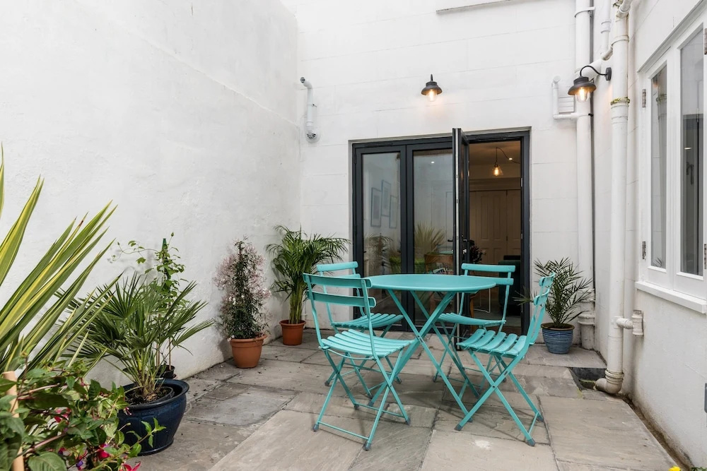 Central 2 Bedroom Apartment In Brighton