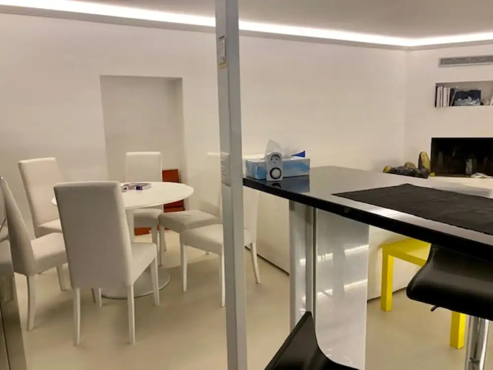 Designer Property Laid out Over 2 Floors In the Most Elegant Area Of Rome