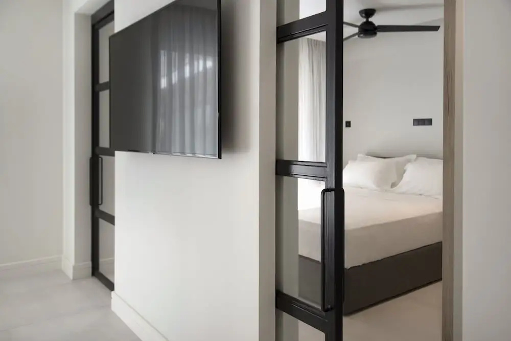 Glyfada South42