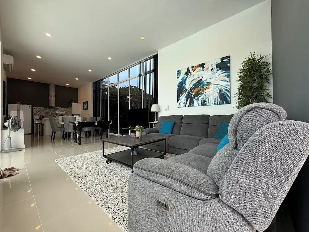 Modern 3 Bedroom Private Pool Villa KH-A1