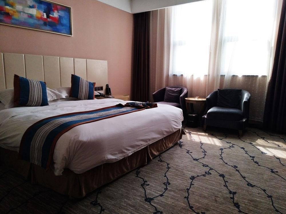 Wuhan Chaoman Hotel Optic Valley