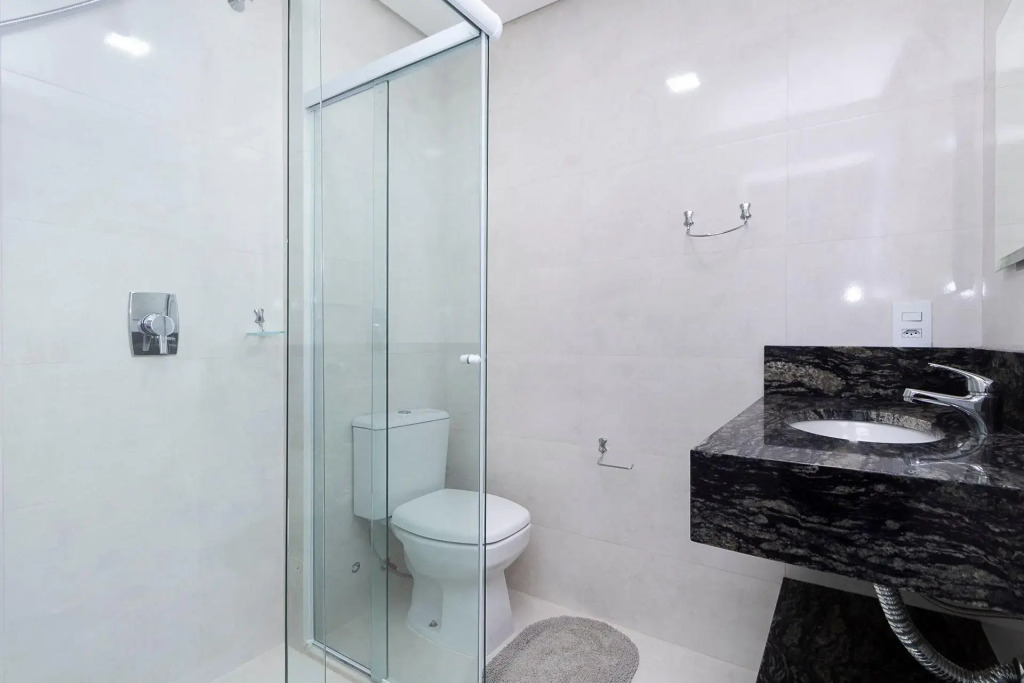Aluguel Apartamento 2 quartos s/ 1 suíte 80m Mar Bombas/SC