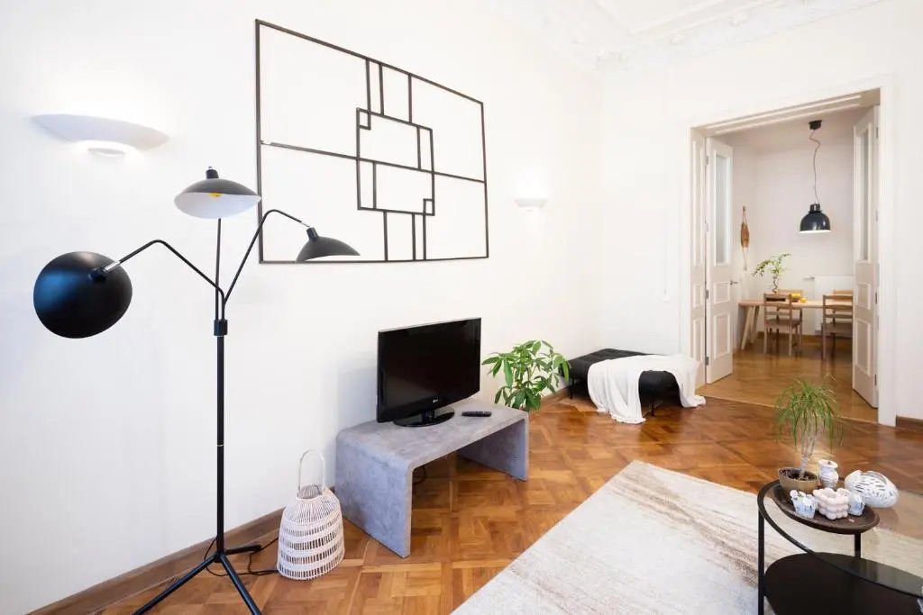 Old Riga Modern and Spacious 2 bedroom Apartment