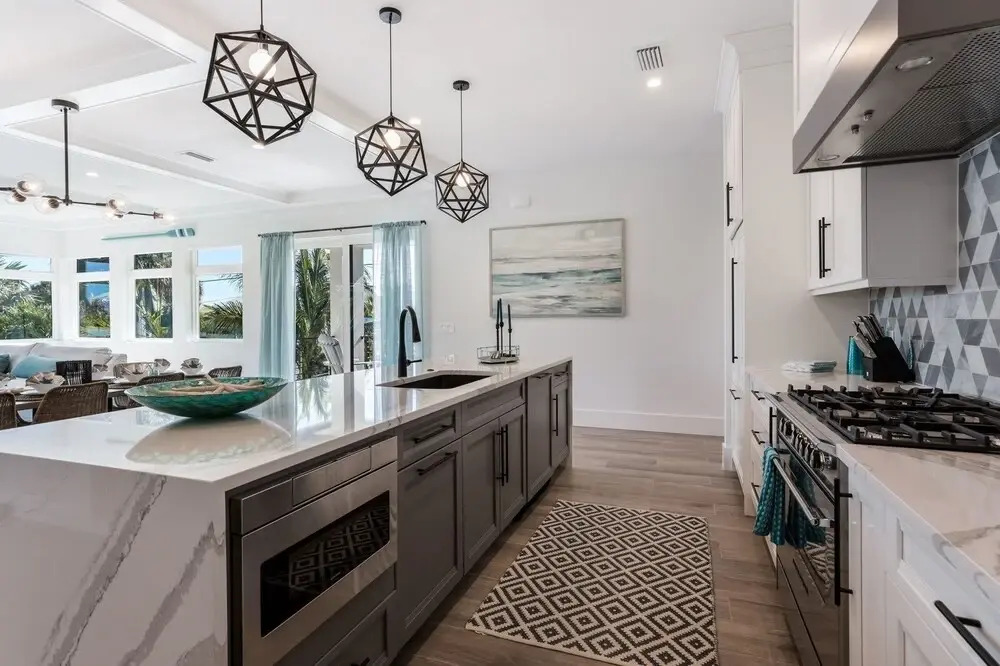 Sizzling Summer Rates at Surf Side Beach House  GULF VIEWS Elevator (Beach Retreats)
