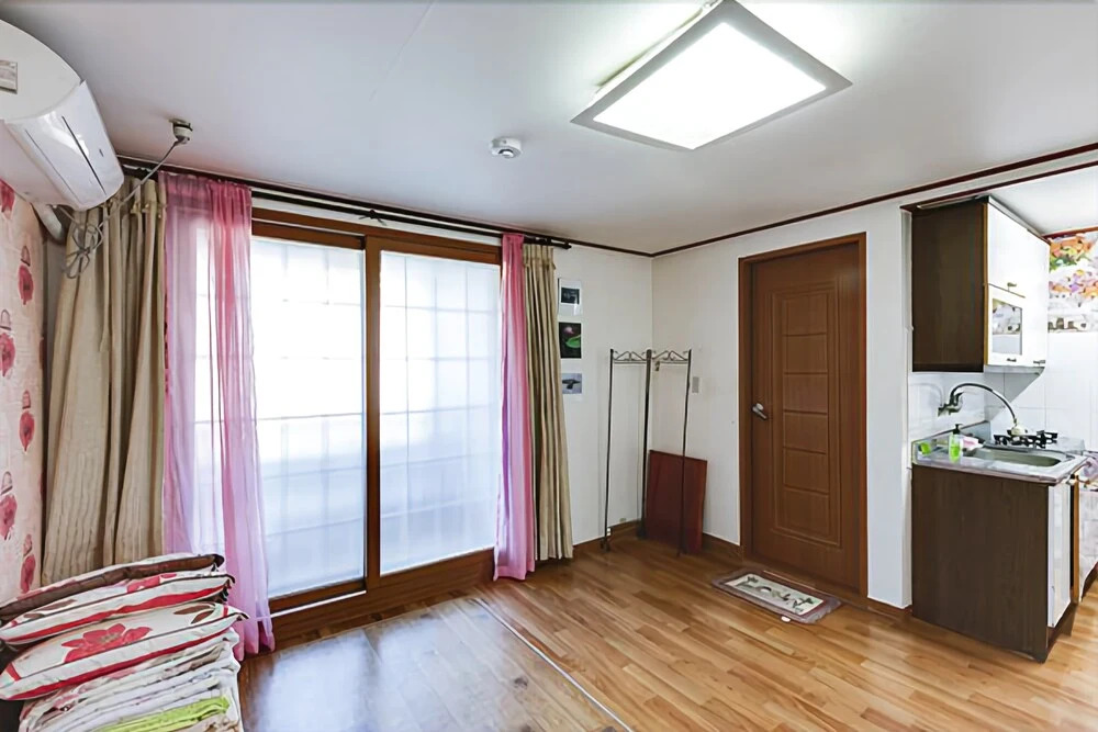 Yeongju Buseoksa Ganeun Gilae Pension