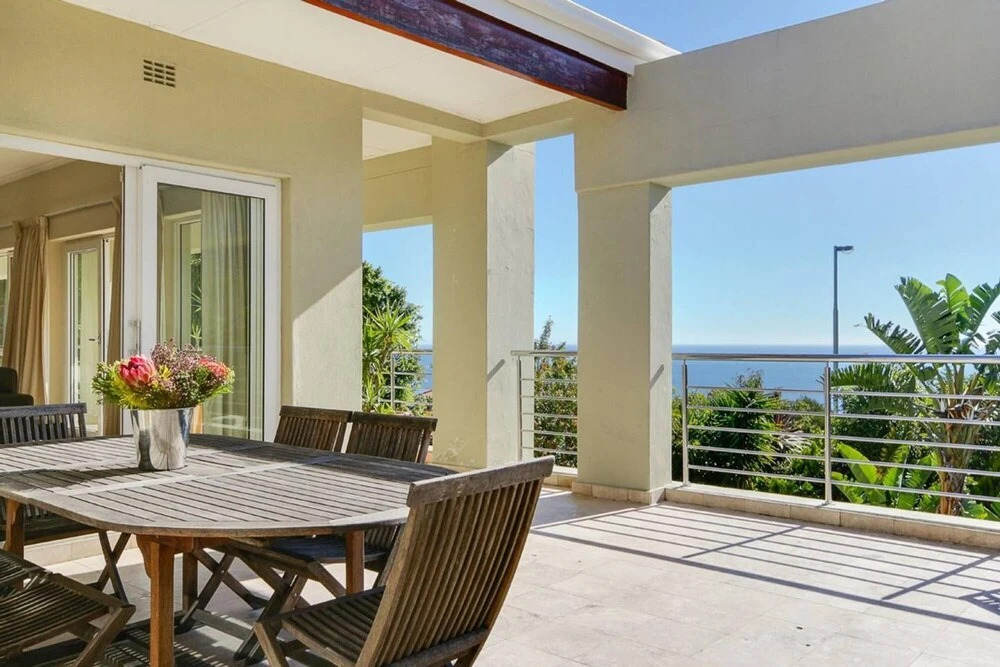 Spacious Family Home With sea Views Private Pool and Garden 100 Geneva