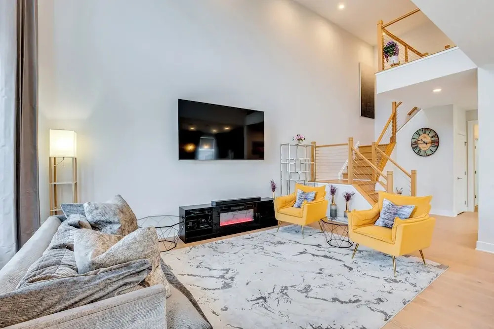 10 Mi to Morristown: Stylish Home Near Trails!
