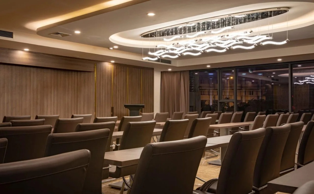 V Hotel Nha Trang