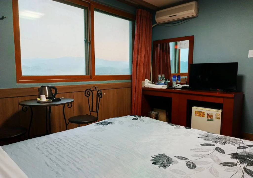 Seolhwa Motel