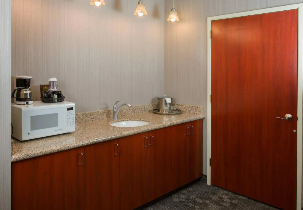 Courtyard by Marriott Portland Tigard