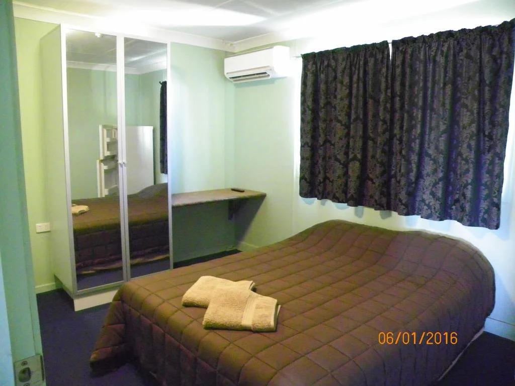 Mick's Accommodation Club