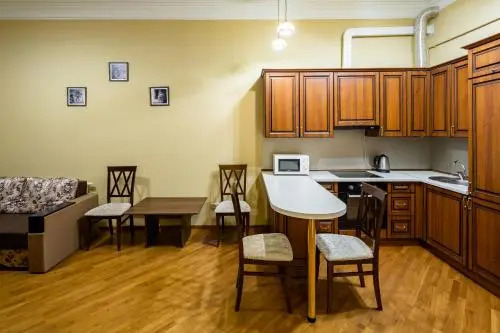 13 Franka Apartment 2