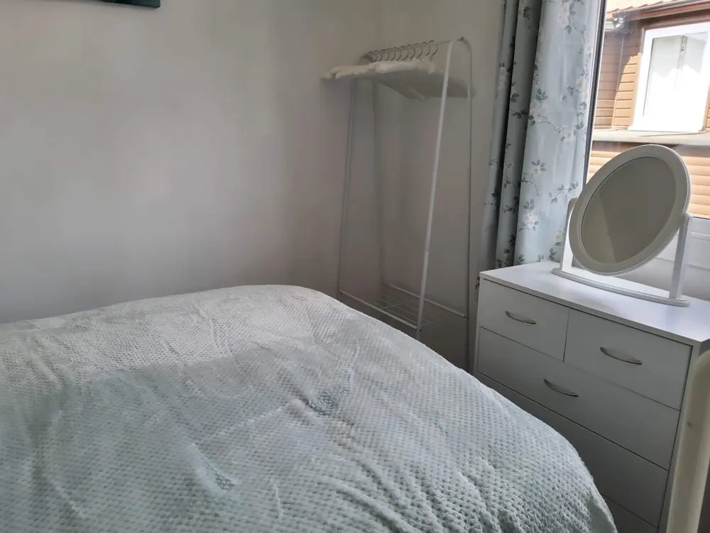 Lena's Place, Dogs Welcome Chalet Bridlington