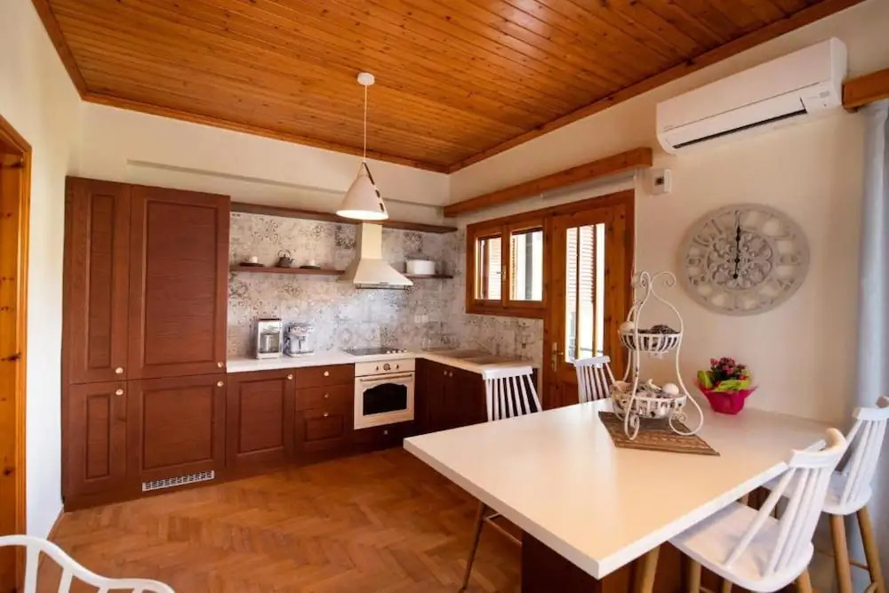 Rosas House Lefkada AV Properties