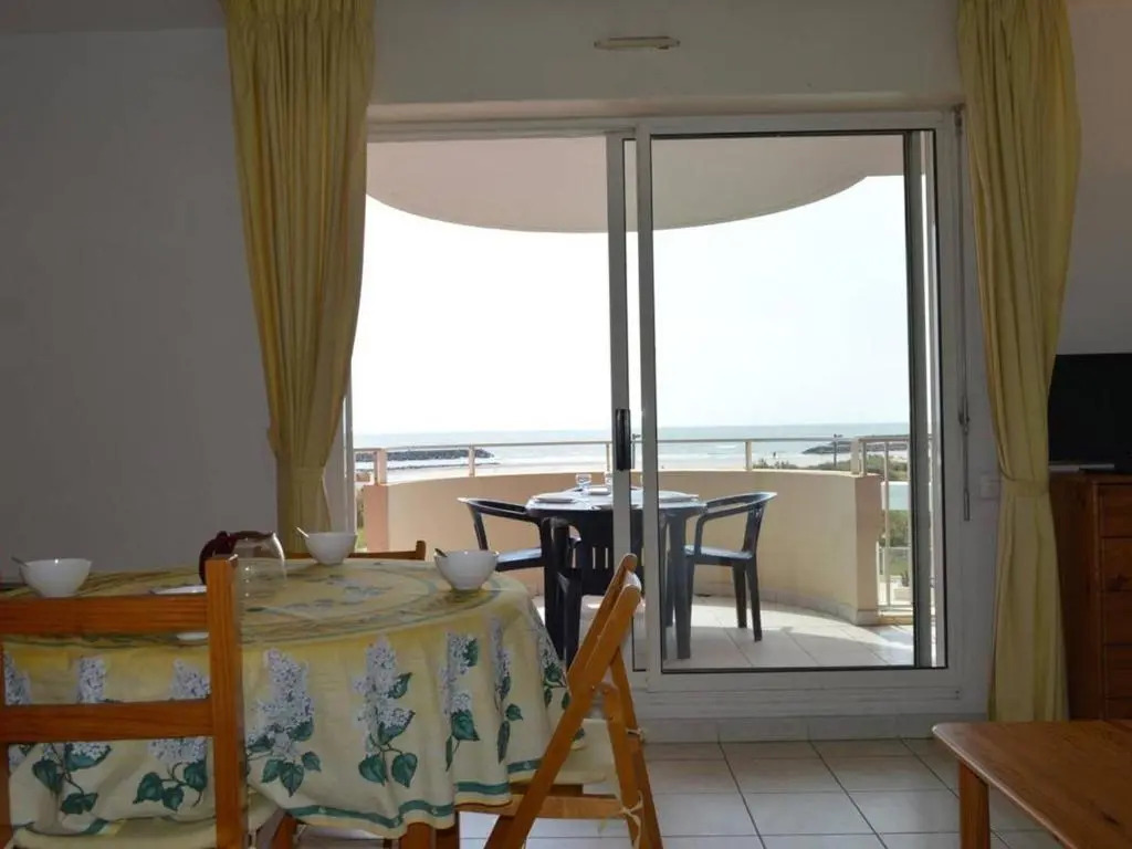 Appartement Cap d'Agde, 2 pièces, 4 personnes - FR-1-249-71