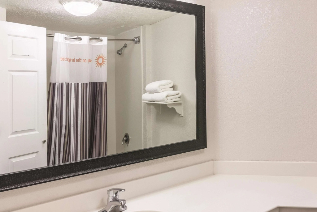 La Quinta by Wyndham Orlando Airport