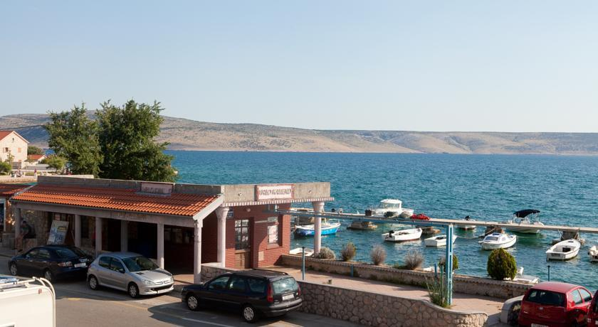 Apartment Trošelj