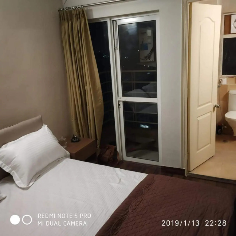 Entire Suites/Studio near IT hub/Expressway/Metro