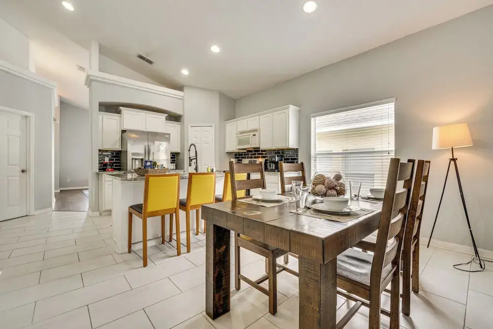 15 Mi to Wdw: House in Clermont Resort Community!