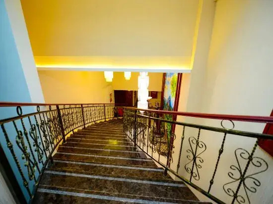 Anna Hotel