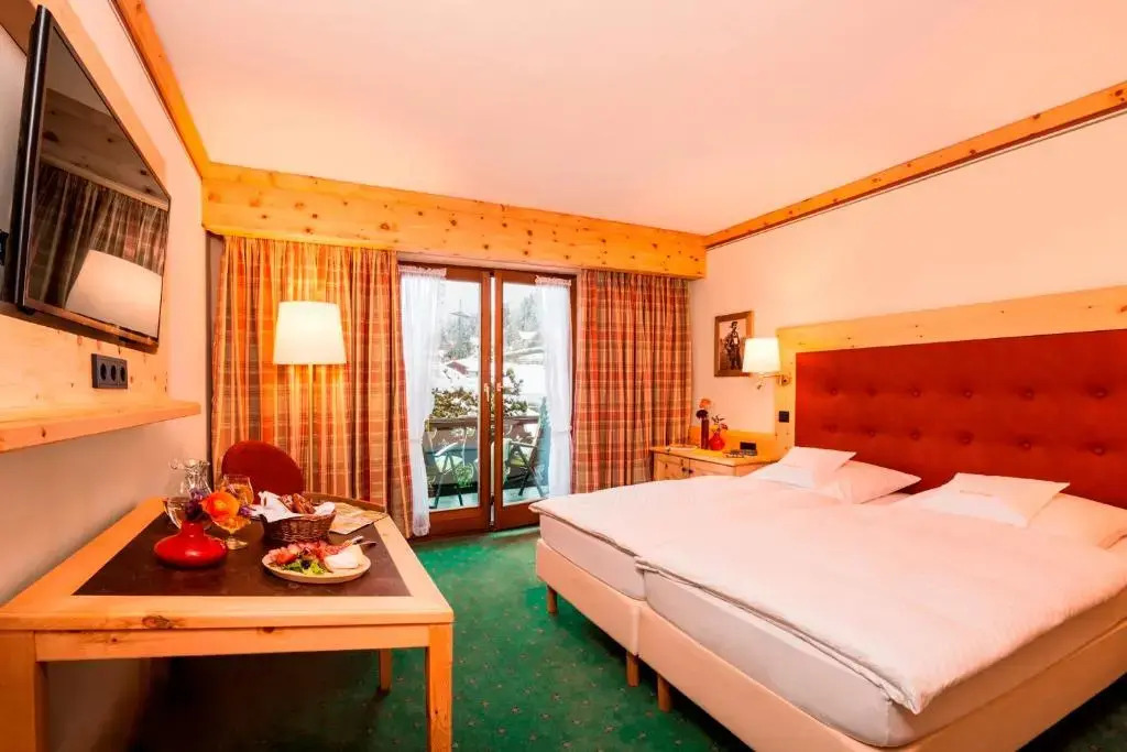 Alpenjuwel Parkhotel Wallgau 4 Sterne Superior Genusshotel mit Spa feinster Kulinarik & Golf Ihr Rückzugsort inmitten der Alpen mit Tradition und Eleganz