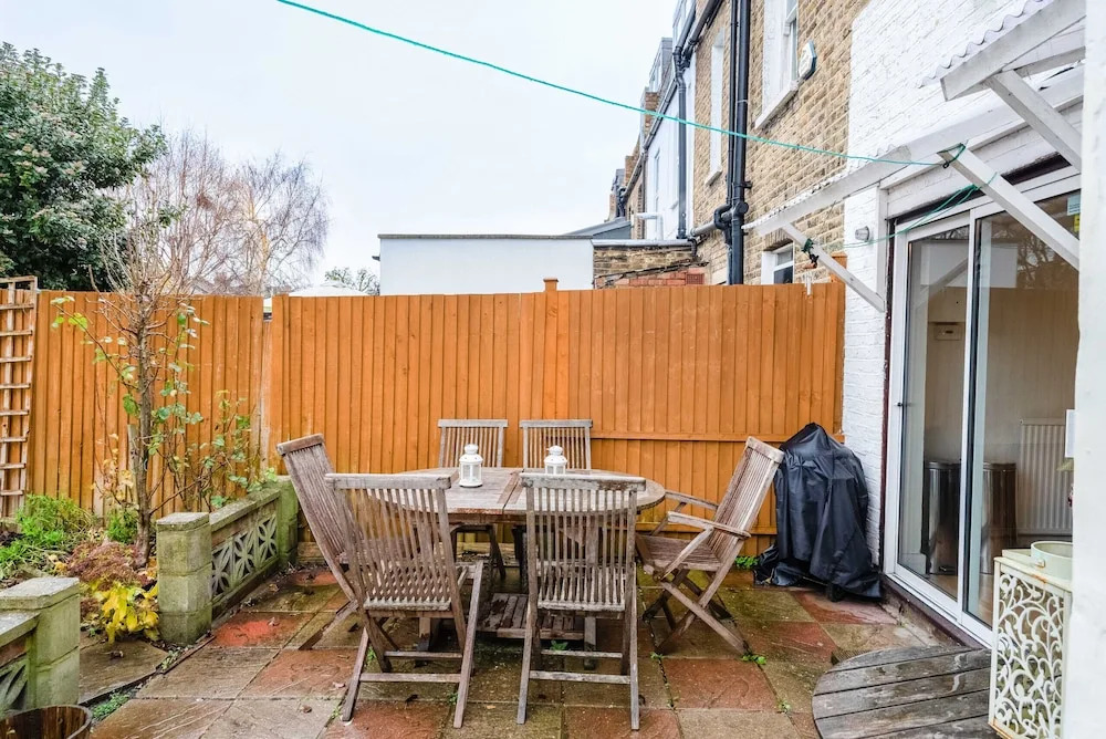 Charming Victorian Family Home in Wimbledon