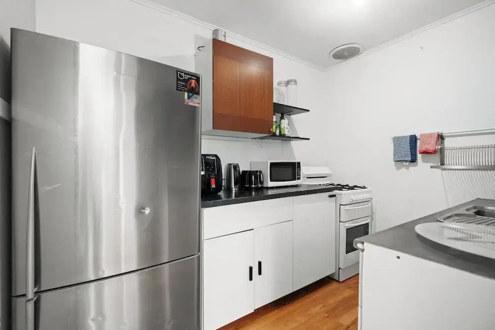 Melbourne Beach guests house 2km CBD