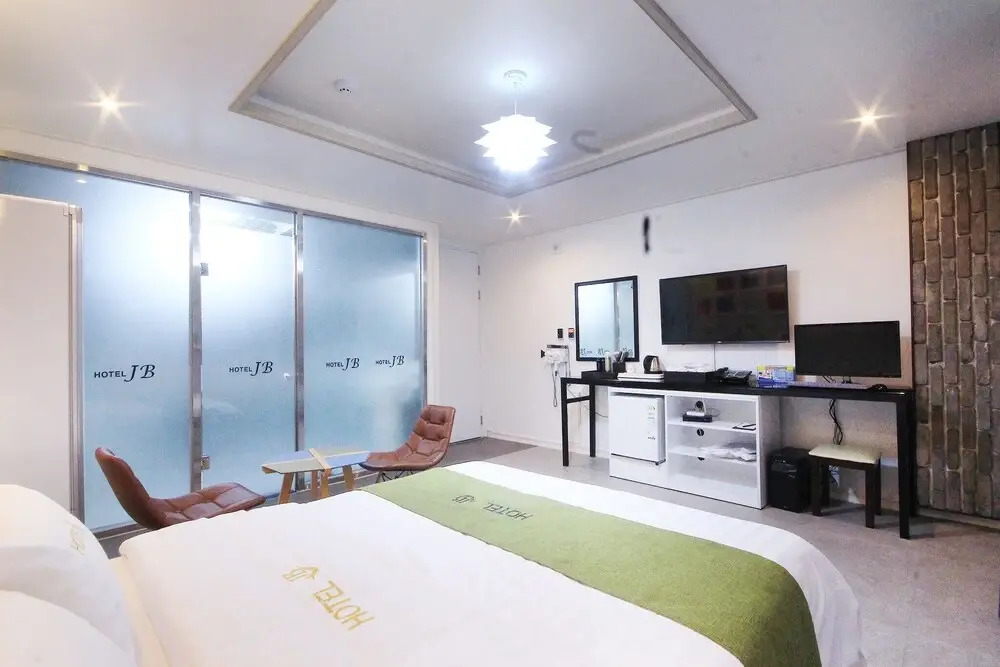 Iksan JB Hotel