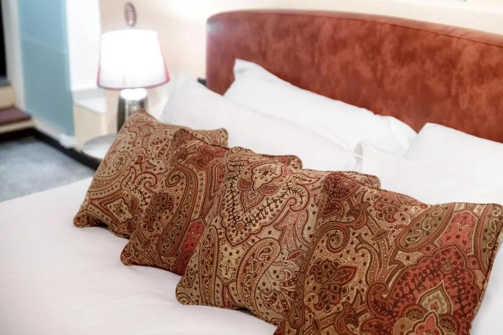 Historical Suites by "The House Of Travelers"